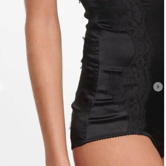 Dolce&Gabbana Silk balconette-bra bodysuit with lace detailing | 36B (EU 90B) - Picture 4 of 10